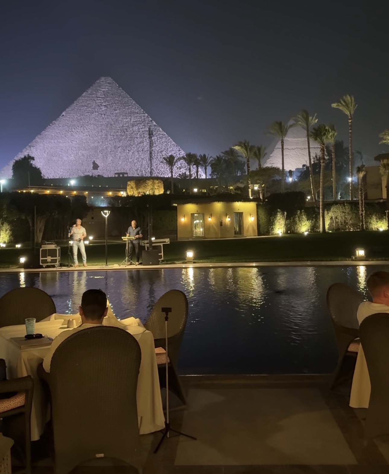 Grand Pyramids Show