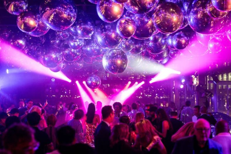 Find the artists who belong at your celebration.